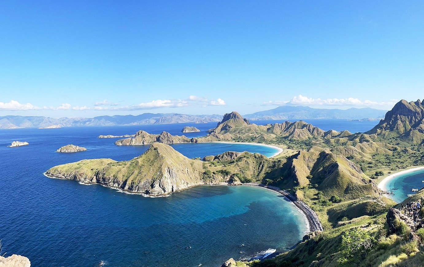 Komodo Dragon Tour & Whale Sharks Snorkeling 11D 10N