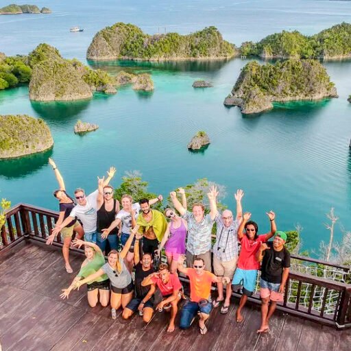 Raja Ampat Dive Liveaboard 7 Days 6 Nights Start From Sorong